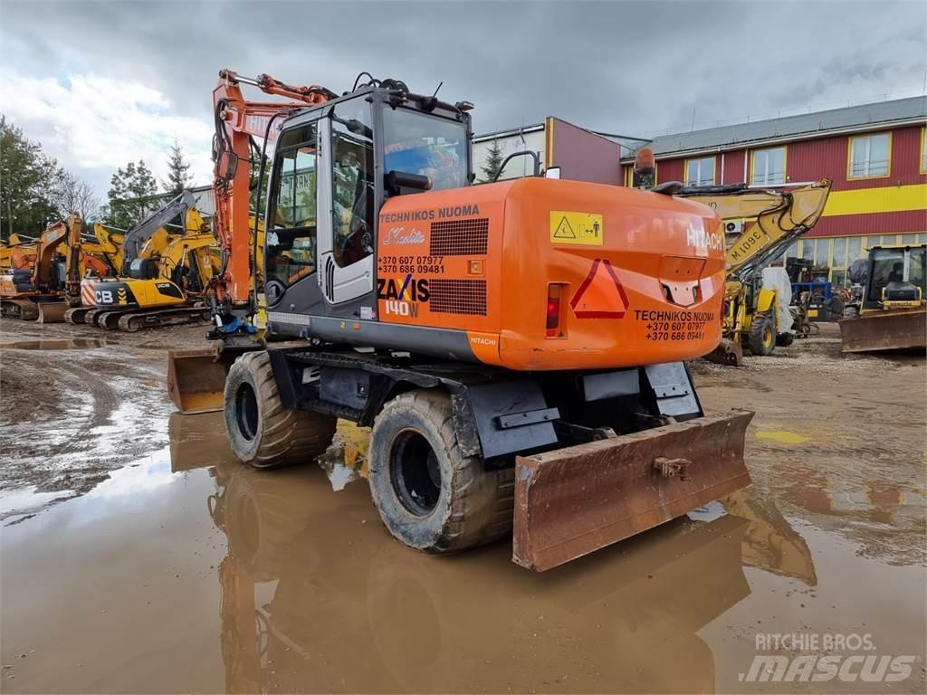 Hitachi ZX140W-3 轮式挖掘机