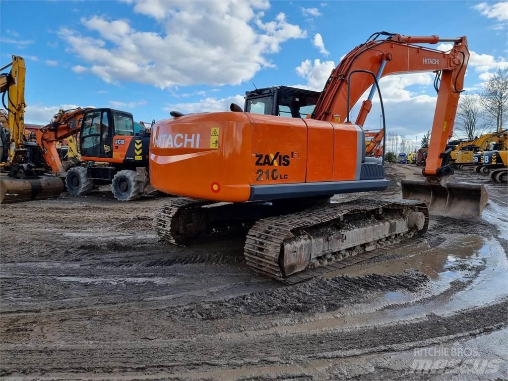 Hitachi ZX210LC-3 履带挖掘机