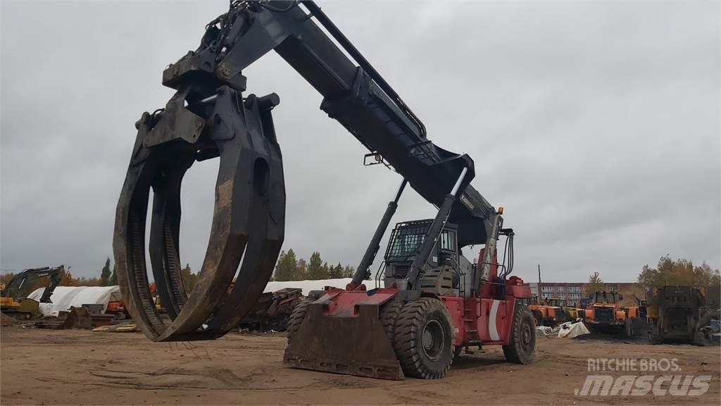 Kalmar RTD 3026 伸缩臂叉装车|叉装车