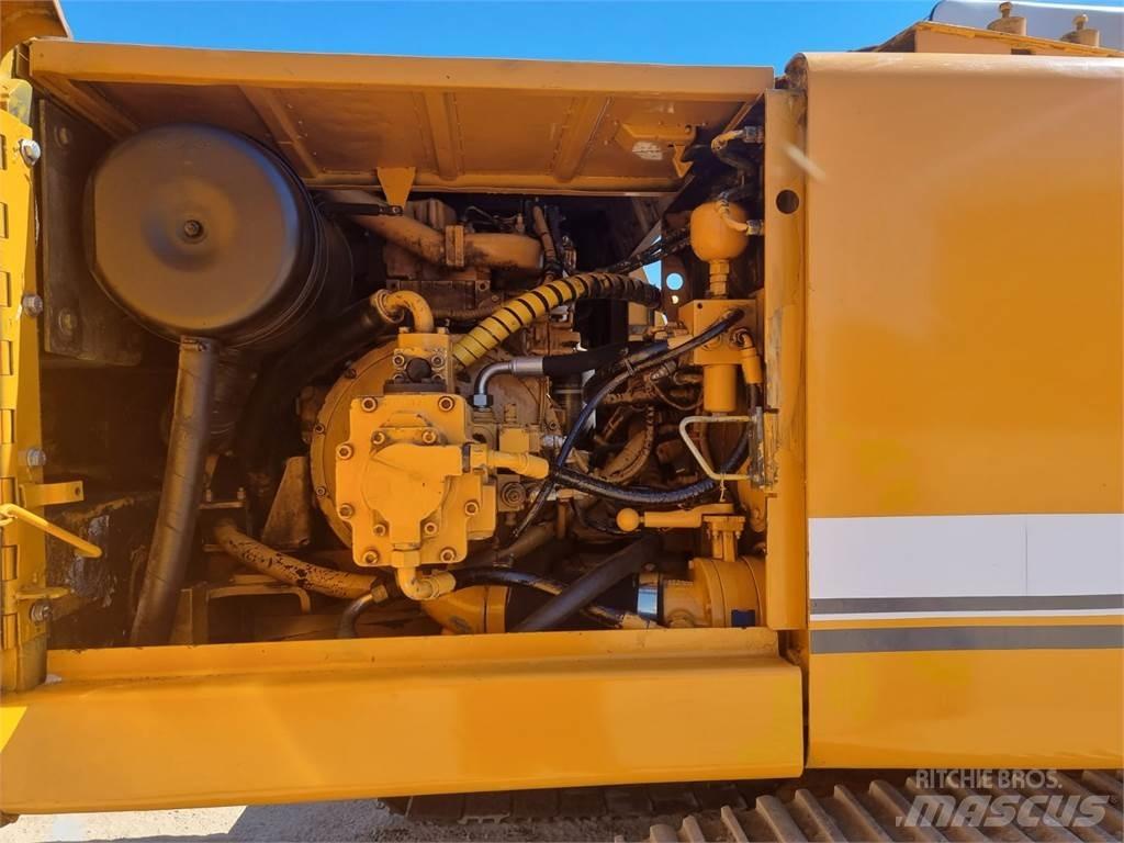 Liebherr R922 HDSL 履带挖掘机