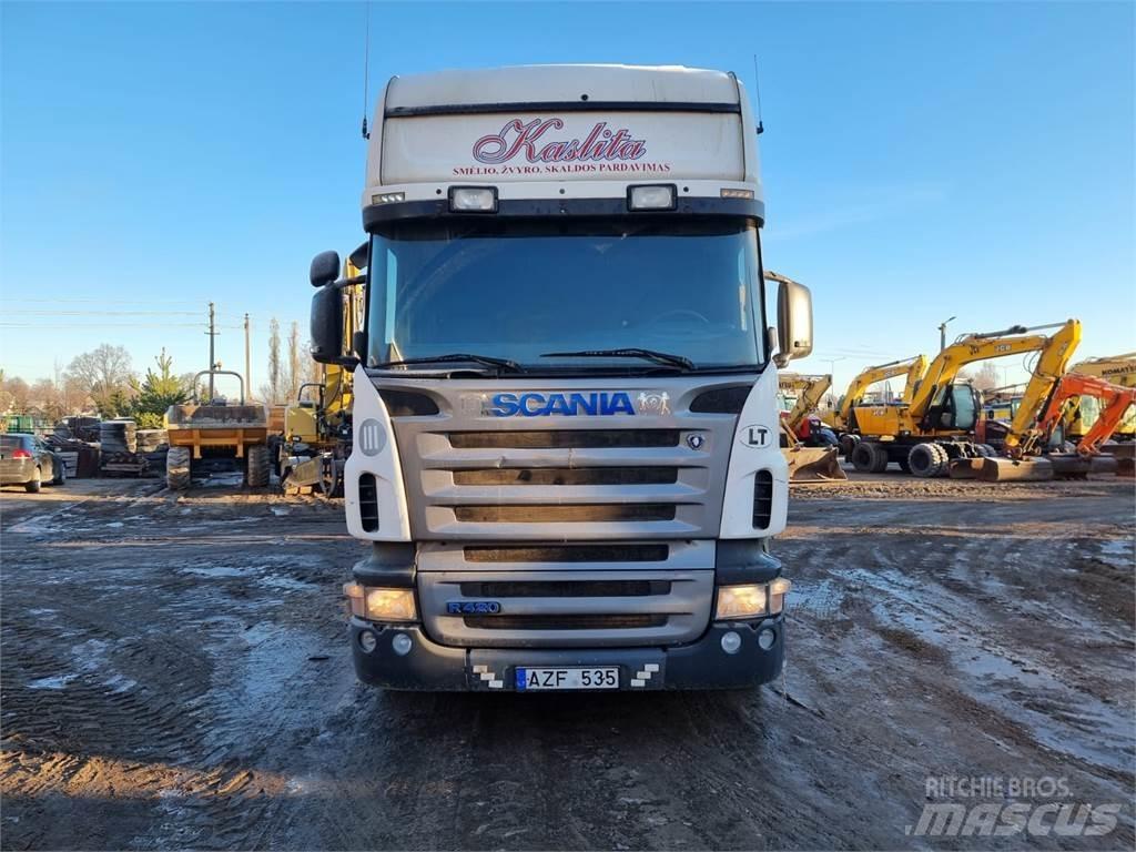 Scania R420 牵引车