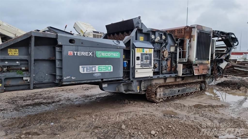 Terex TBG630 移动式破碎机
