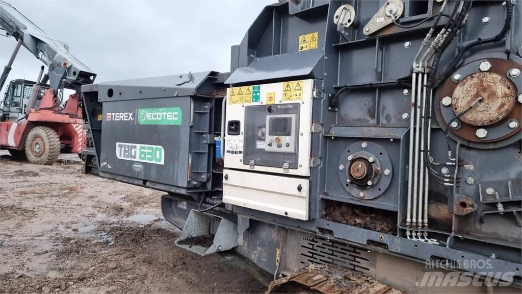 Terex TBG630 移动式破碎机