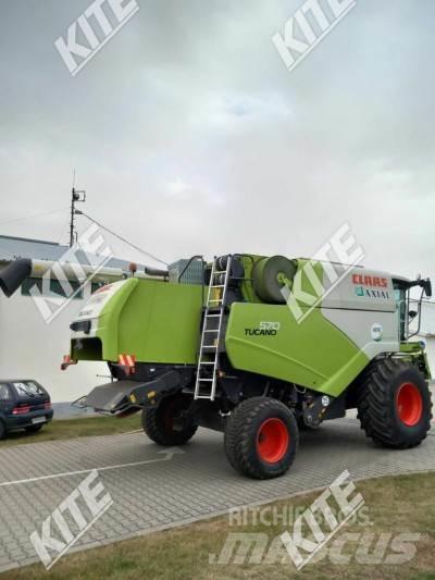 CLAAS Tucano 570 2WD 联合收割机