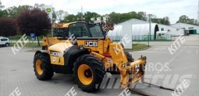JCB 535-95 Agri Plus 电动叉车