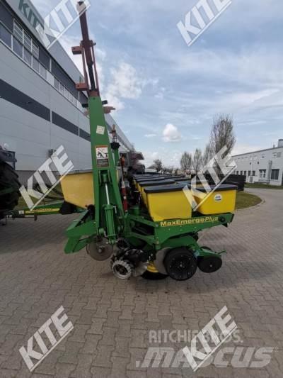 John Deere 1750 多功能条播机
