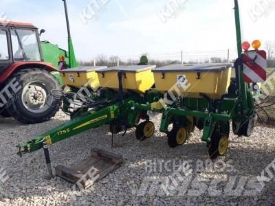 John Deere 1755 多功能条播机