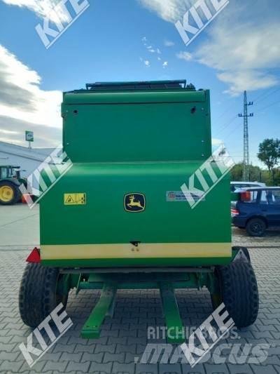 John Deere 592 圆捆打捆机
