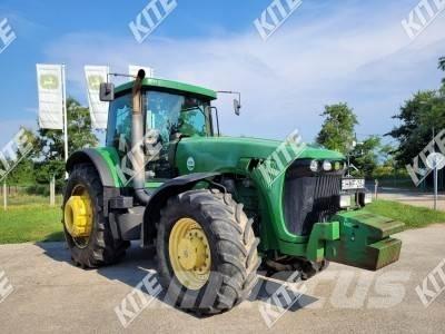 John Deere 8220 拖拉机/农用车