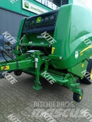 John Deere 960 圆捆打捆机