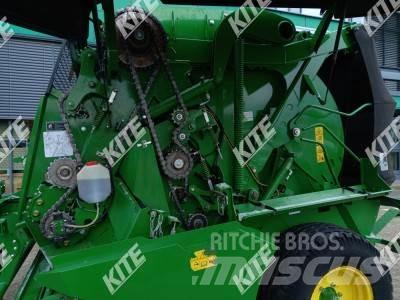John Deere 960 圆捆打捆机