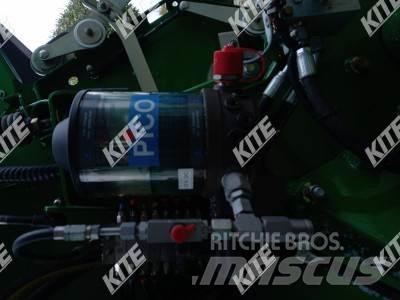 John Deere 960 圆捆打捆机