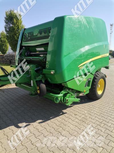 John Deere 960N 圆捆打捆机