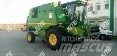 John Deere 9640 WTS 联合收割机