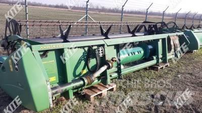 John Deere 9640 WTS 2WD 联合收割机