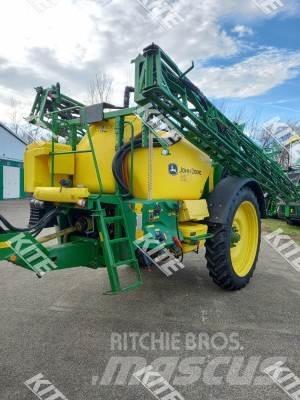 John Deere M740I/30 牵引式喷雾机