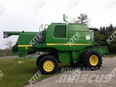John Deere T670 联合收割机