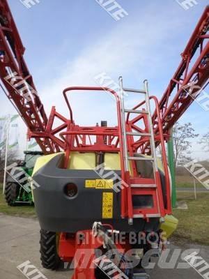 Kverneland Ikarus S28 牵引式喷雾机