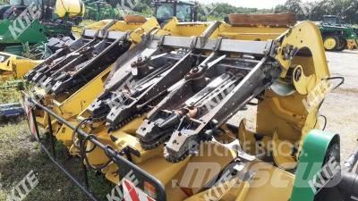New Holland MF 875W 联合收割机头