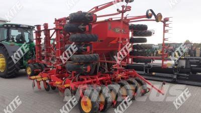 Väderstad Rapid 600S 条播机