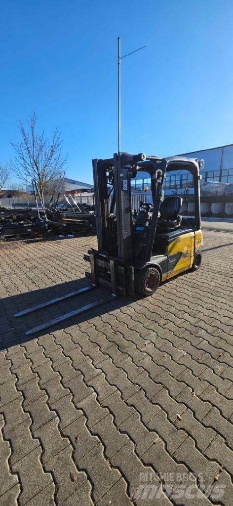 Linde E 16 P-02 电动叉车