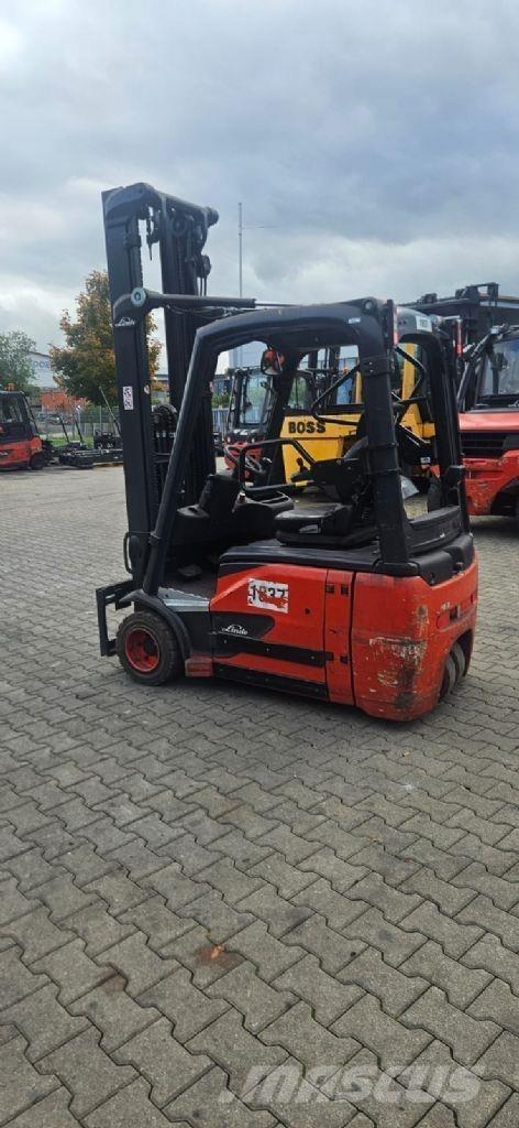 Linde E 18-02 电动叉车