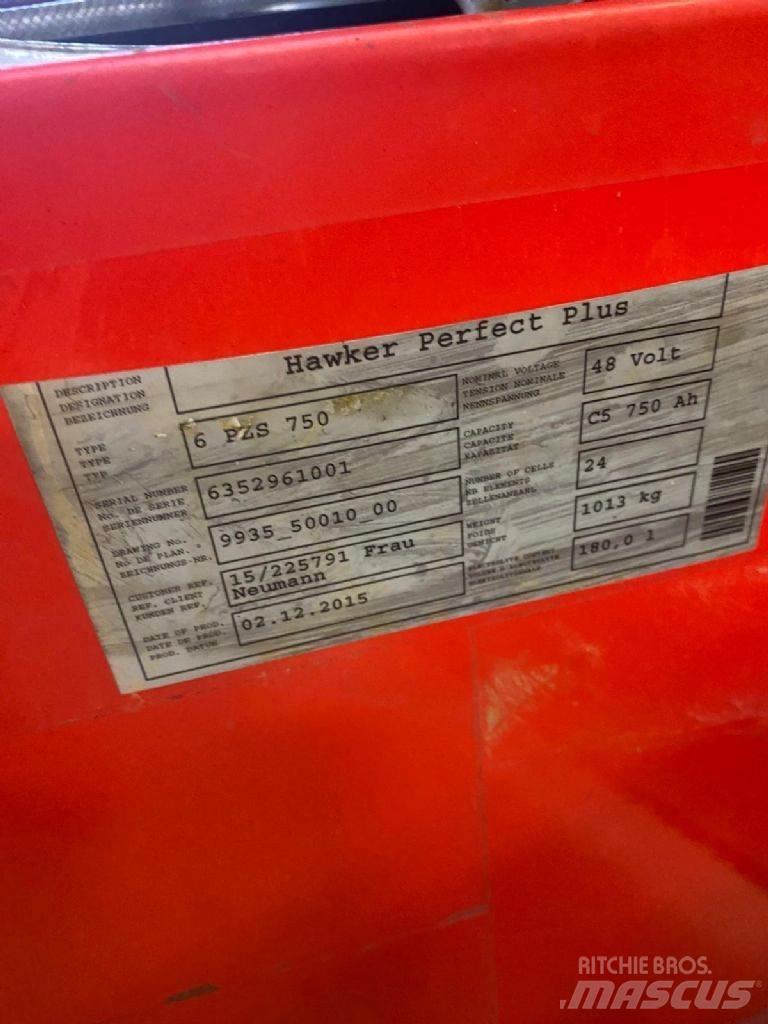Linde E 18 L-02 电动叉车