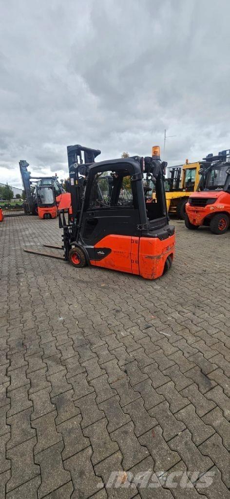 Linde E 20 L-02 电动叉车