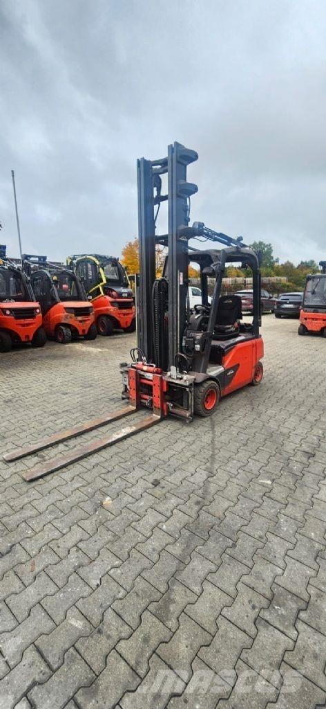 Linde E 20 PL-02 电动叉车