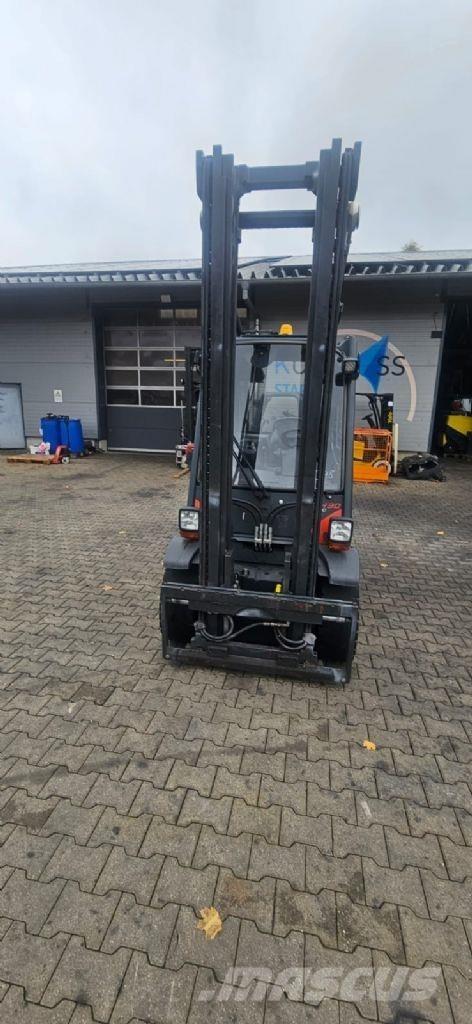Linde H 30 D-02 柴油叉车