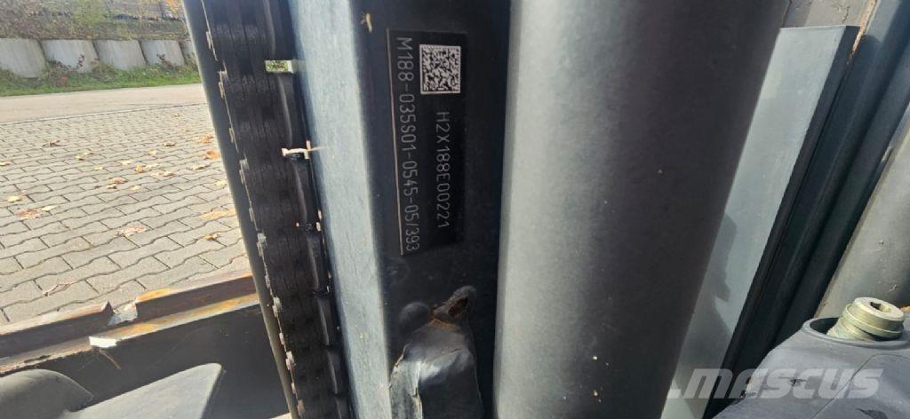 Linde H 30 T-02 天然气叉车