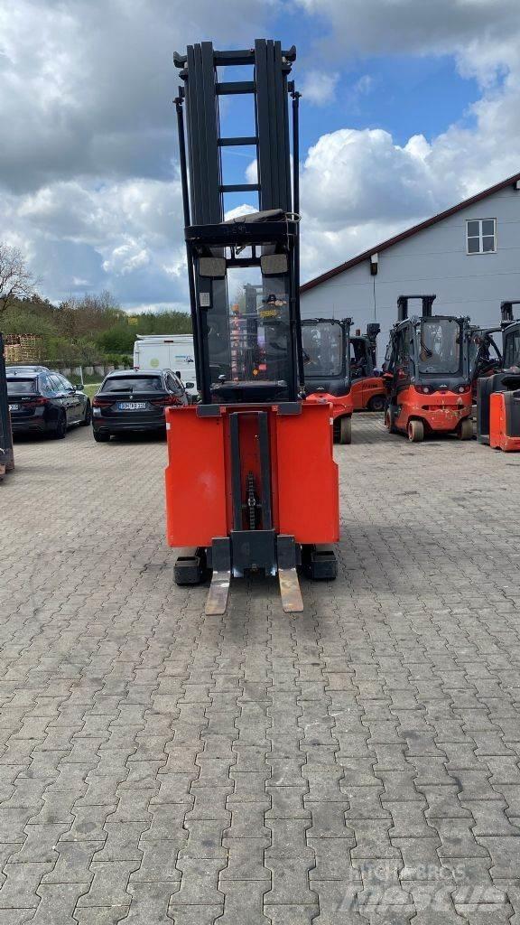 Linde V 12-02 高举式装载机