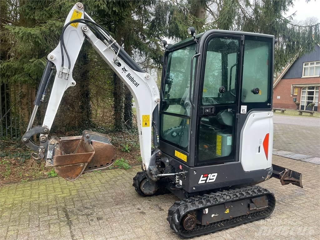 Bobcat E 19 小型挖掘机