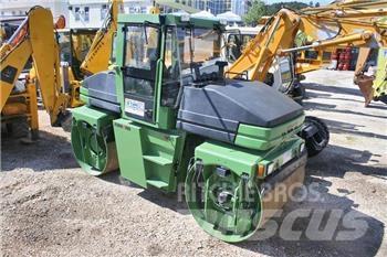 Ammann AV95 双轮压路机