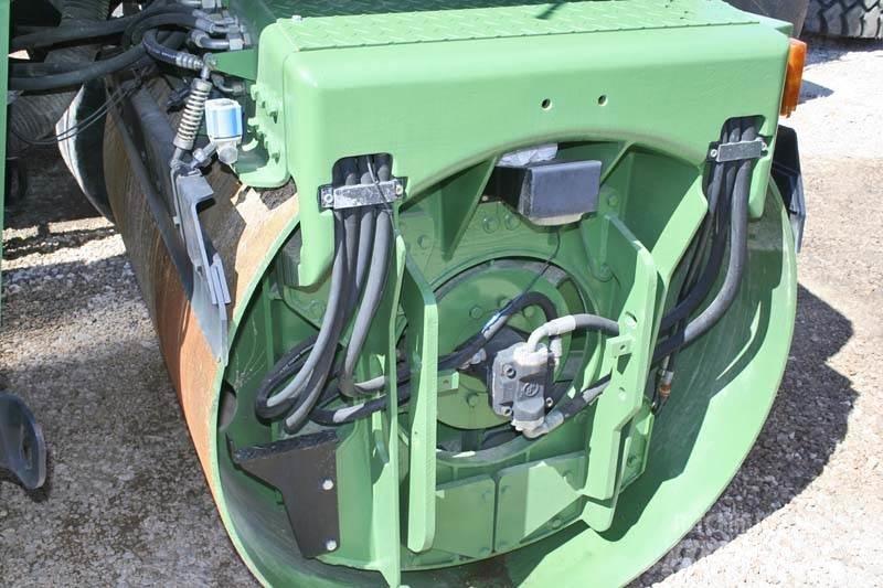 Ammann AV95 双轮压路机