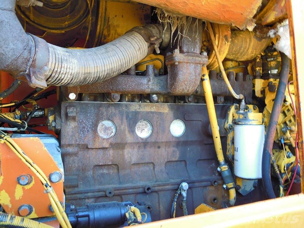 Aveling Barford ASG 13 平地机/推土机