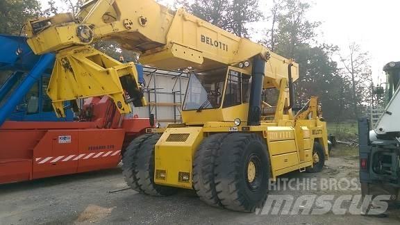 Belotti B75 伸缩臂叉装车|叉装车