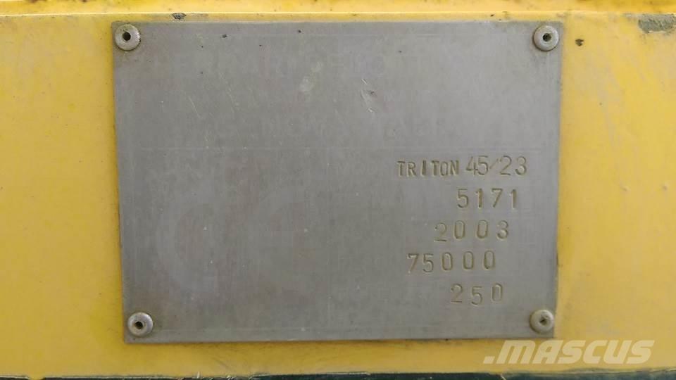Belotti TRITON FB45/23 伸缩臂叉装车|叉装车