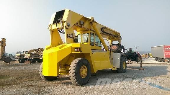 Belotti TRITON FB45/23 伸缩臂叉装车|叉装车