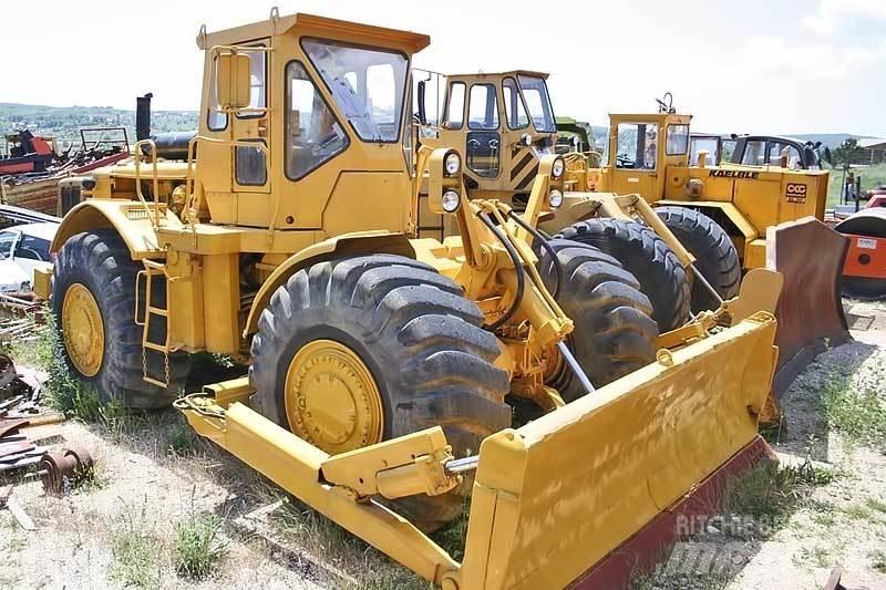 CAT 824B 轮式推土机