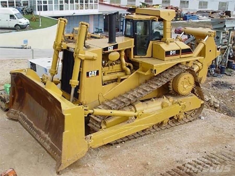 CAT D10 履带式推土机