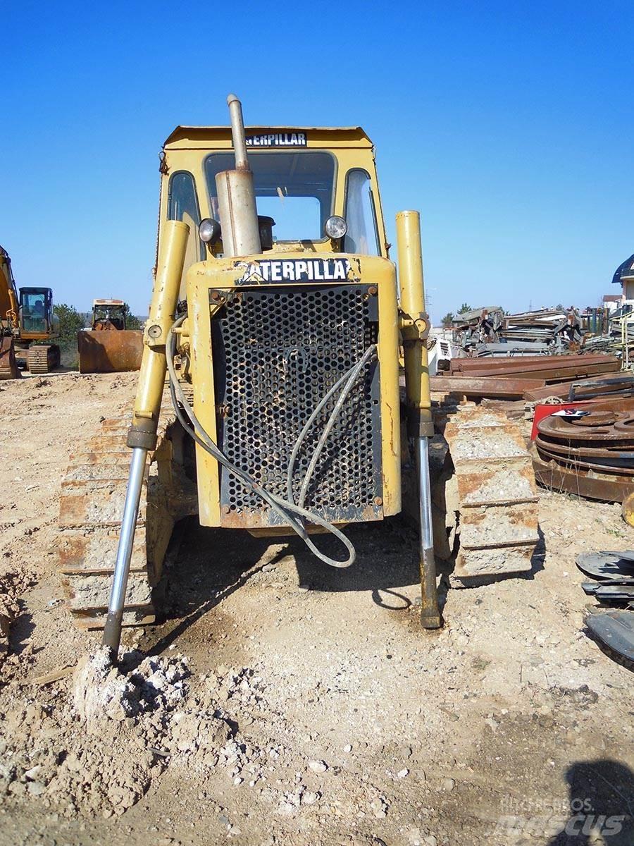 CAT D5B 履带式推土机