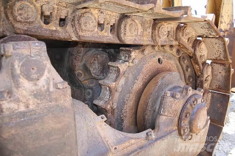 CAT D9H 履带式推土机