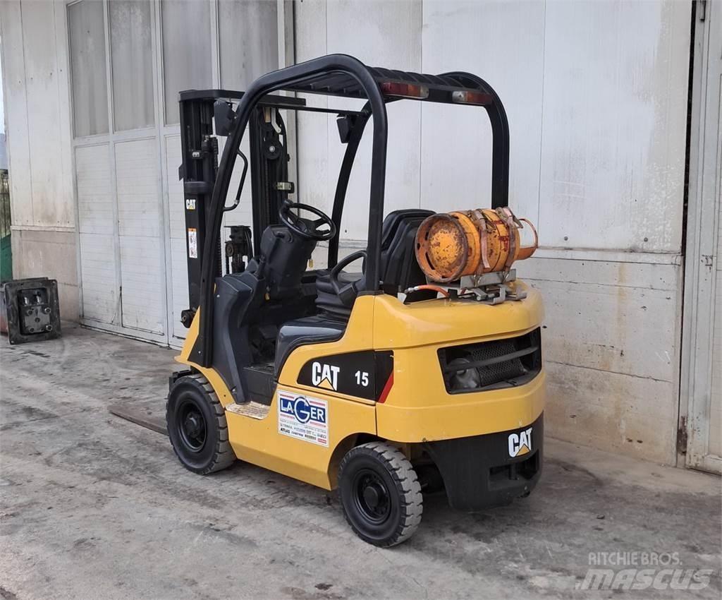 CAT GP15N 天然气叉车