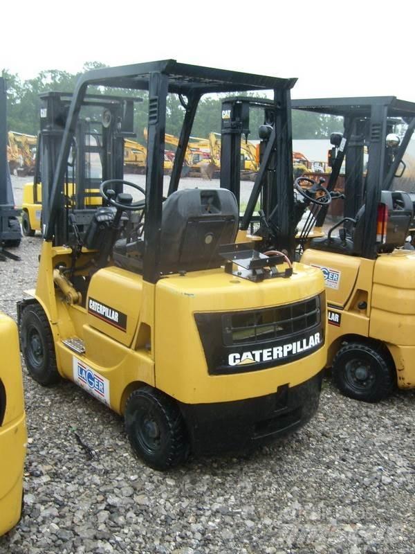 CAT GP18 天然气叉车