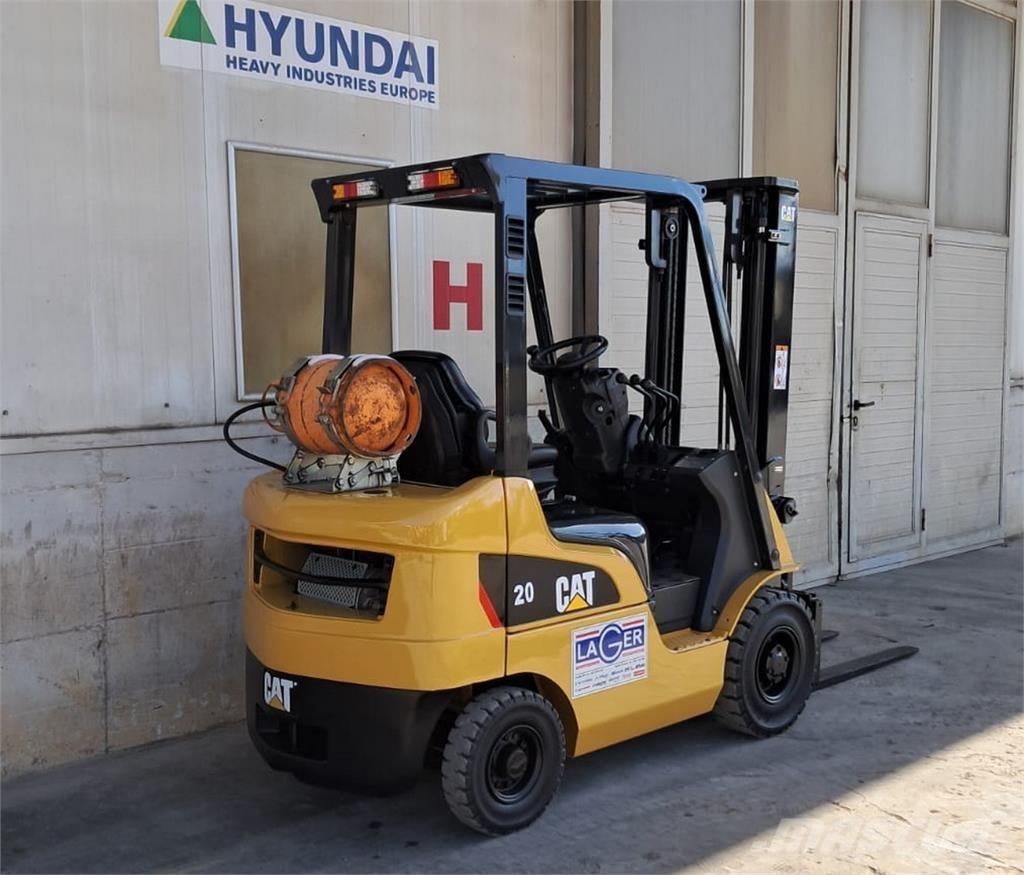 CAT GP20CN 天然气叉车