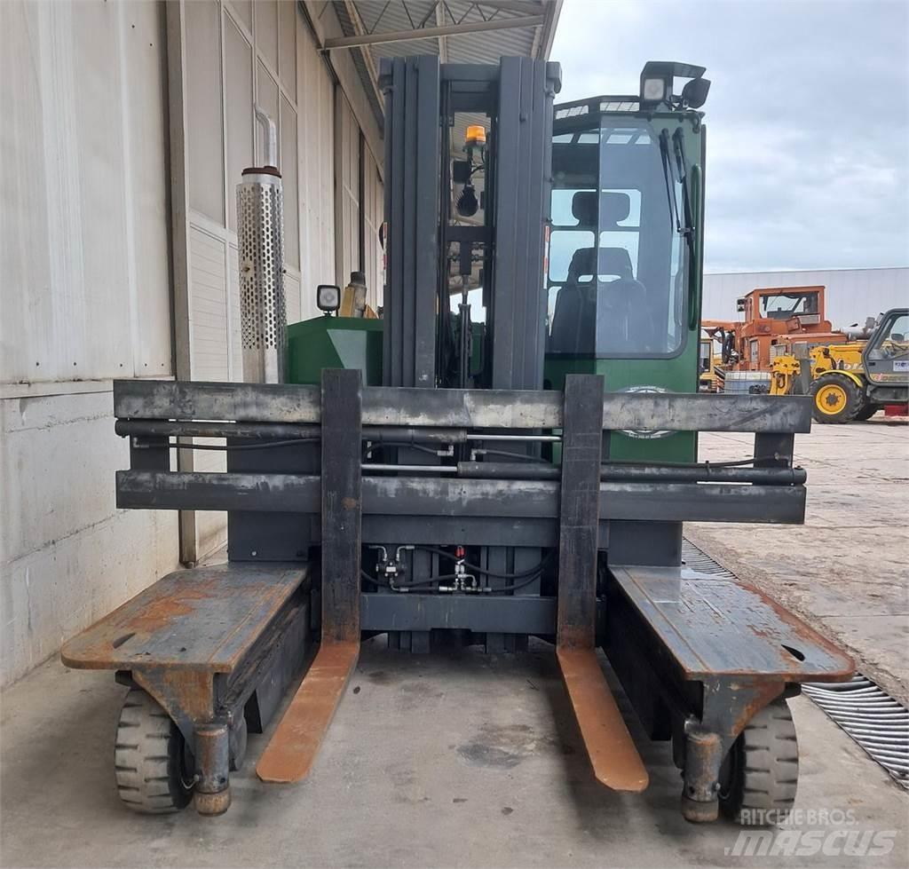 Combilift C3000 天然气叉车