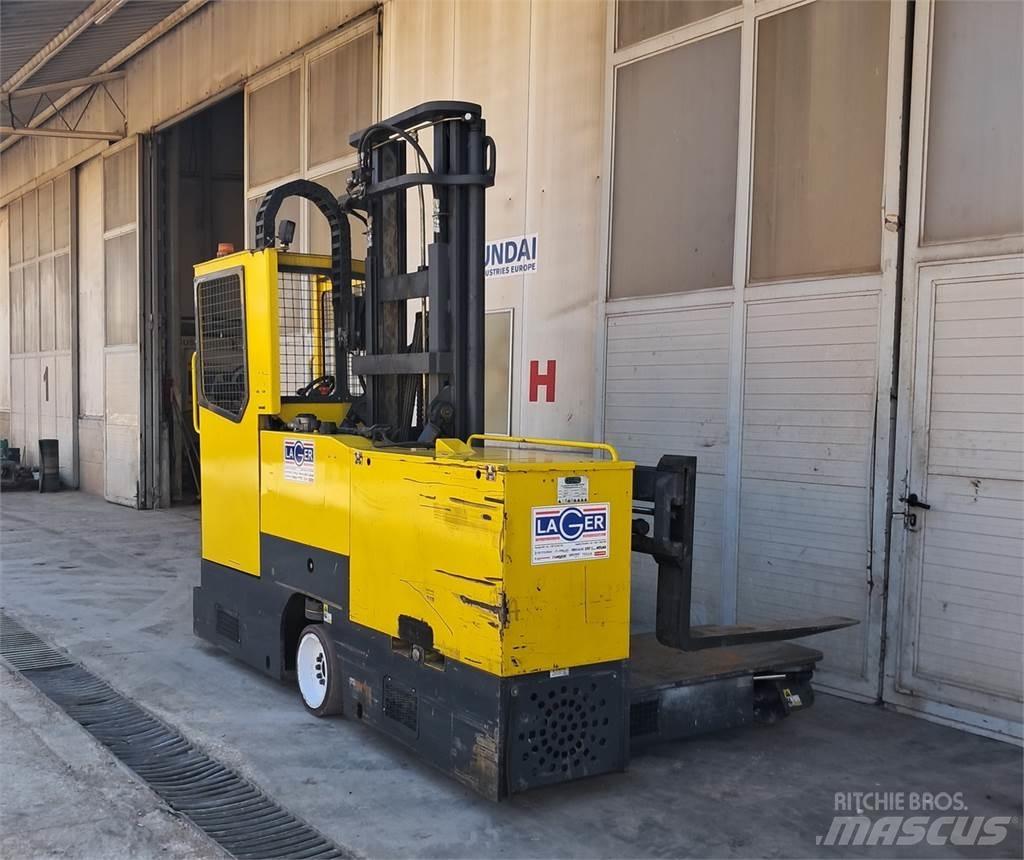 Combilift C4000EST 手摇升降机