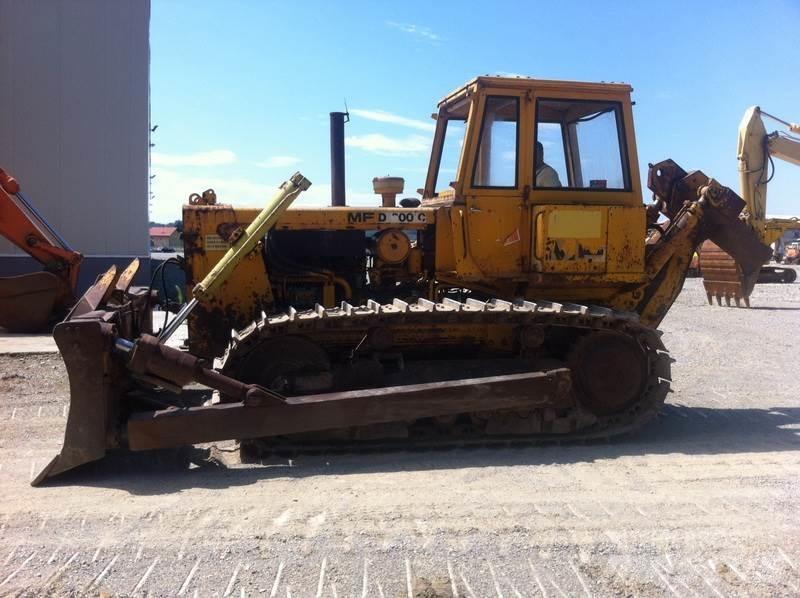 Hanomag D600 履带式推土机