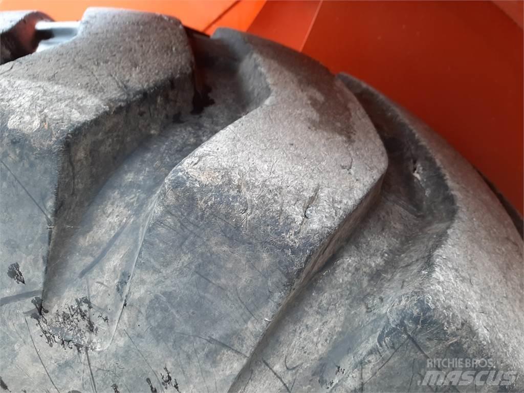 Hitachi ZW220 轮式装载机